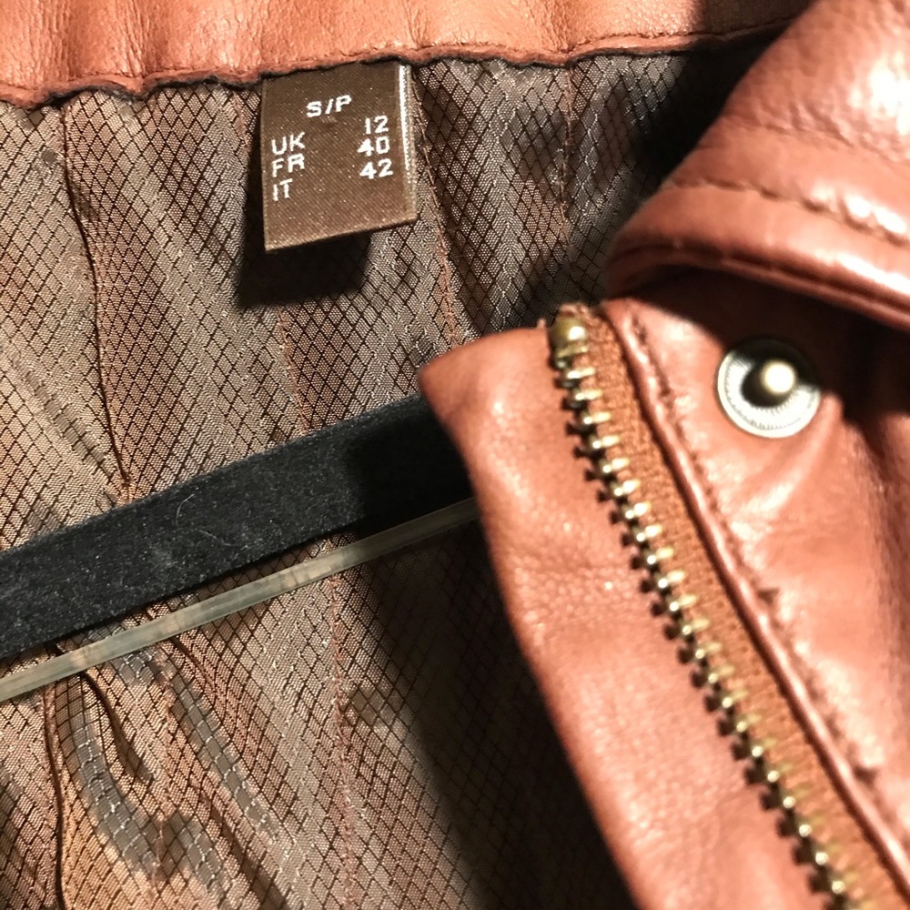 Danier Leather Jacket - Picture 6 of 7
